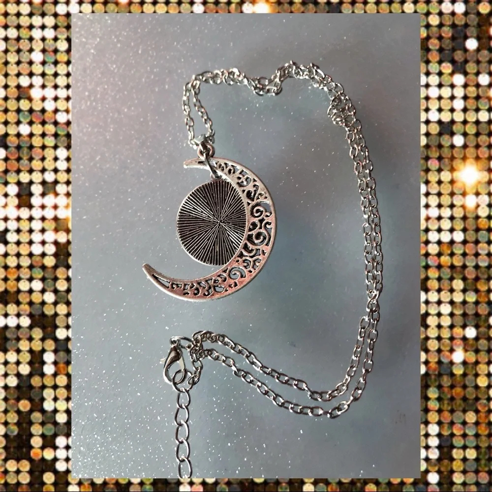 New celestial Yellow sun spark nebula milky way Moon galaxy universe necklace - Picture 4 of 5